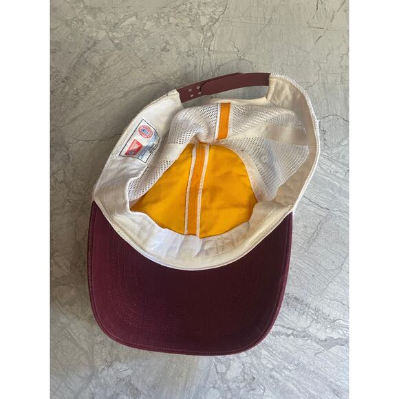 Minnesota Gophers Snapback Trucker Hat - Picture 7 of 8